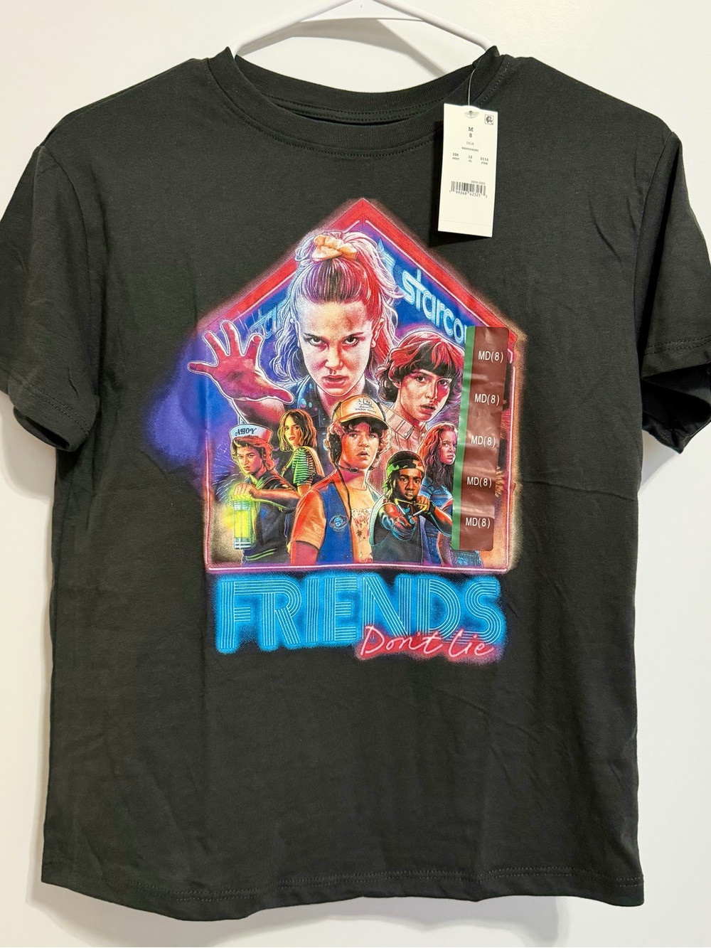 Stranger Things Netflix graphic tee Youth M (8) Unisex NWT